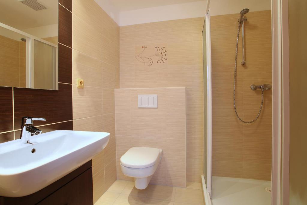 Wellness Resort Energetic Rožnov pod Radhoštěm Rom bilde