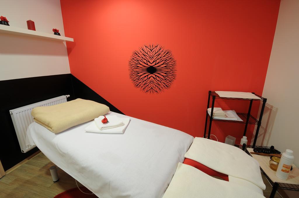 Wellness Resort Energetic Rožnov pod Radhoštěm Eksteriør bilde