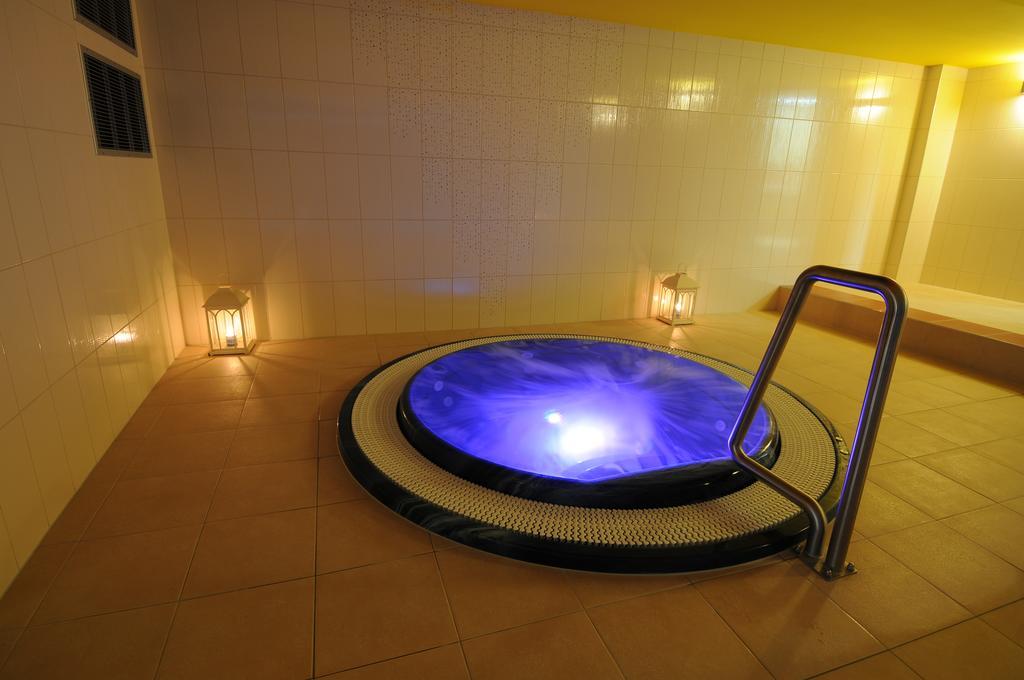 Wellness Resort Energetic Rožnov pod Radhoštěm Eksteriør bilde